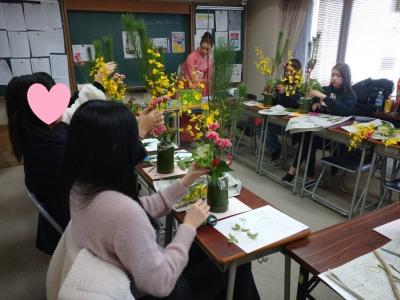 生け花・茶道の体験授業を実施しました！