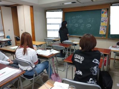 今日もみんな、レポートを頑張りました!!